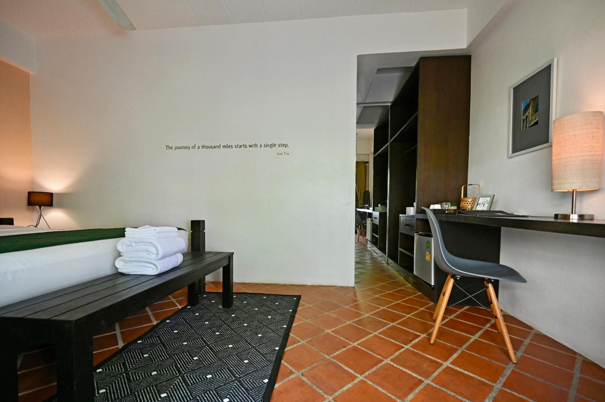 Papacrab Boutique Guesthouse Pantai Kamala Bagian luar foto